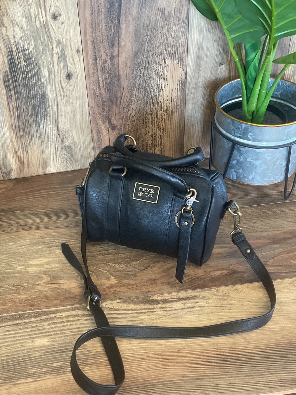 FRYE AND CO. Black Pebbled Leather Barrel Crossbody Bag with Gold Hardware